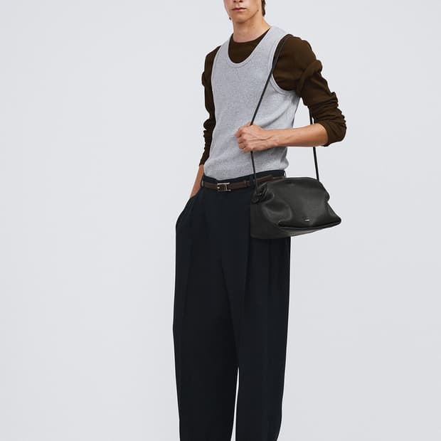 렉토 26SS 플루이드 턱 디테일 수트 팬츠 다크 네이비