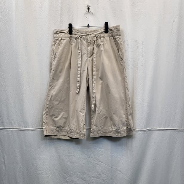 DKNY JEANS 버뮤다 팬츠