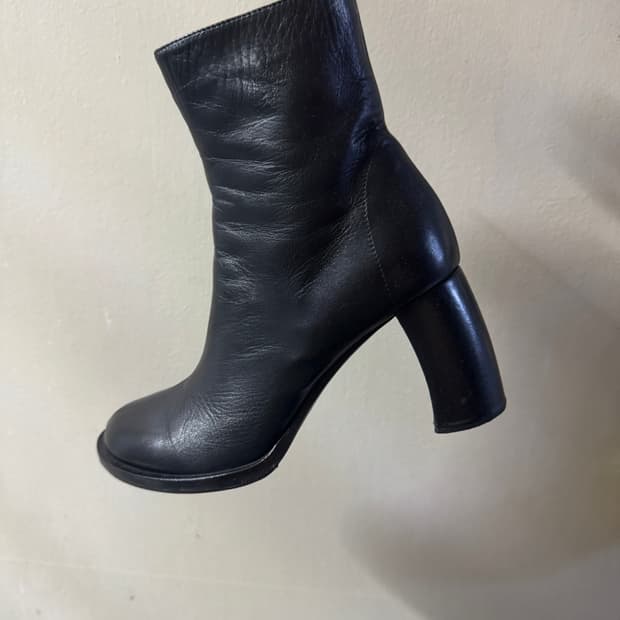 Ann demeulemeester 37