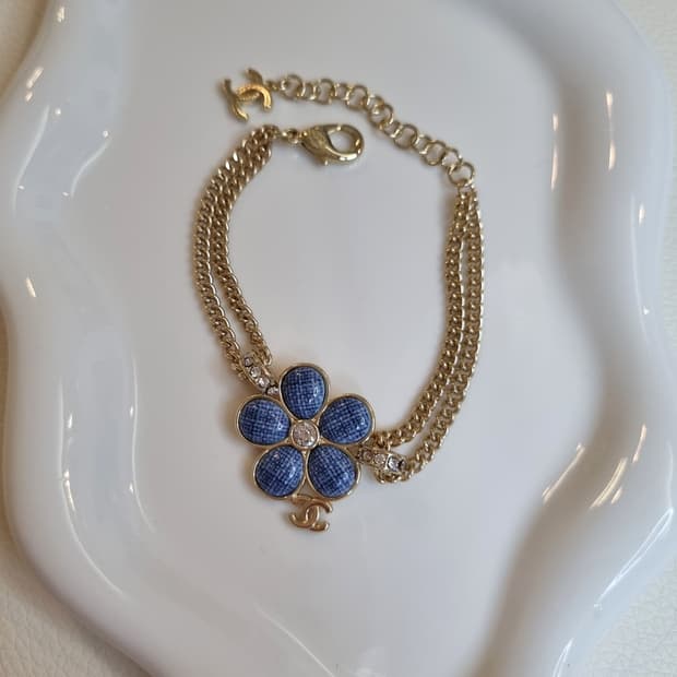 샤넬 데님풍플라워 CC 금장 팔찌 업사이클링