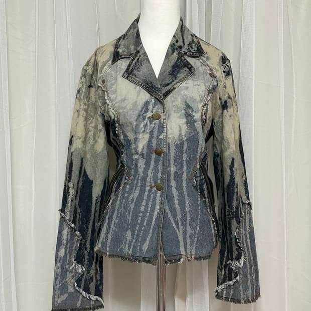 그런지 데미지 워시드 데님자켓 Y2K