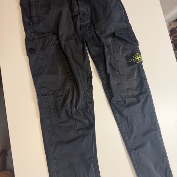 스톤아일랜드 블랙 카고 팬츠