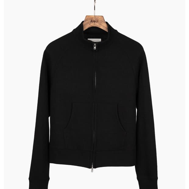 Comfy Zip Up_Black  50