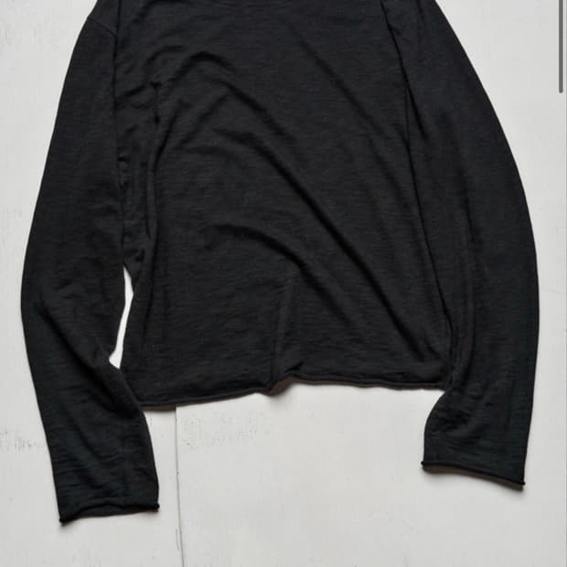 모노프리베 블랙 롱슬리브 1사이즈 새제품 팝니다