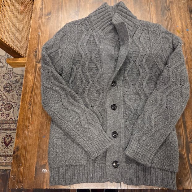 마리오 그리포니 케이블 카디건