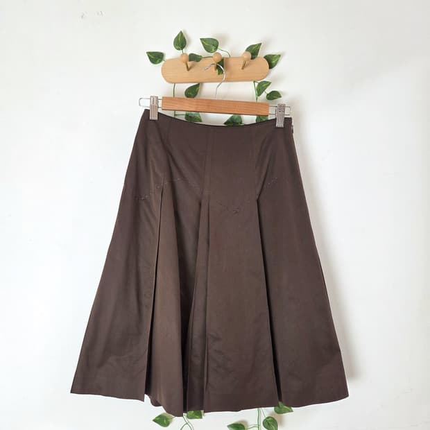 초코 브라운 미디 스커트