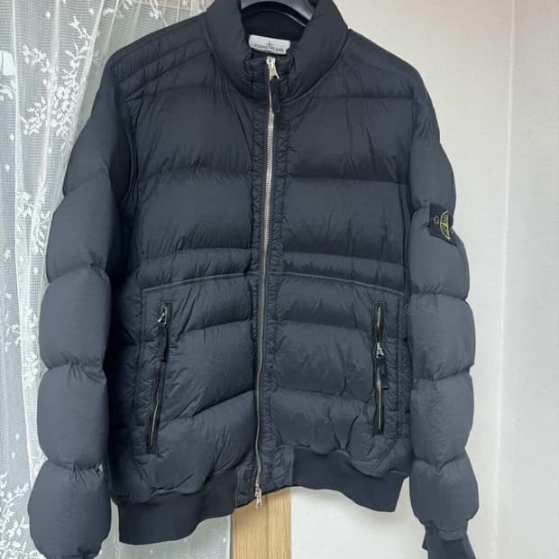 스톤아일랜드 패딩 XXL