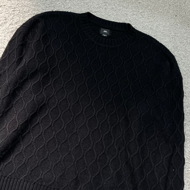 [105] 오베이 니트