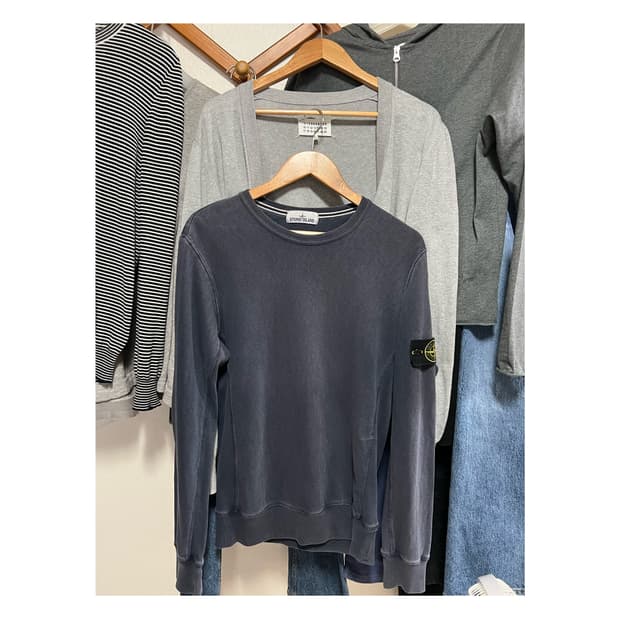 스톤아일랜드 맨투맨