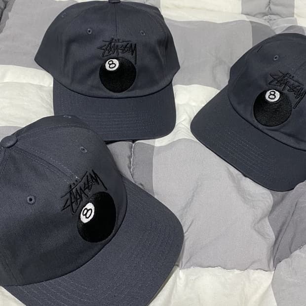 새상품 스투시 8볼 볼캡 다크그레이 