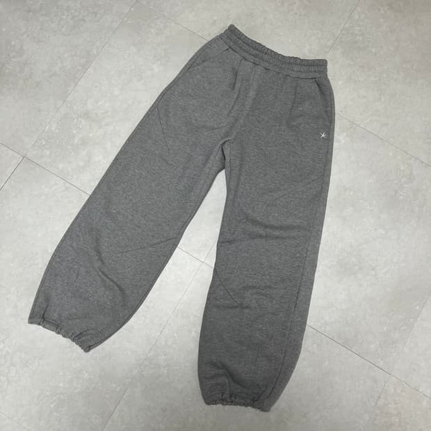 (s) 더콜디스트모먼트 스웻팬츠 