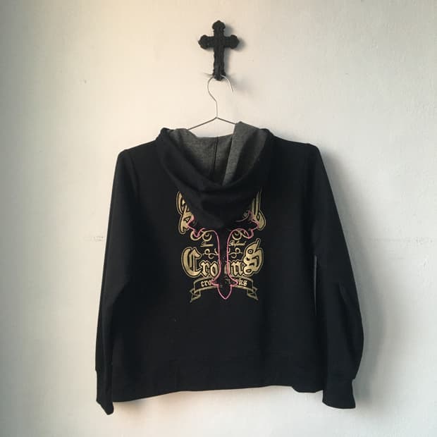 Back patch point hood zip up