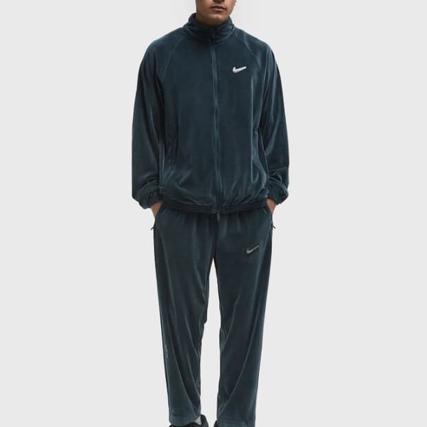 나이키 x 녹타 x 스와로브스키 트래블 벨루어 셋업 새제품