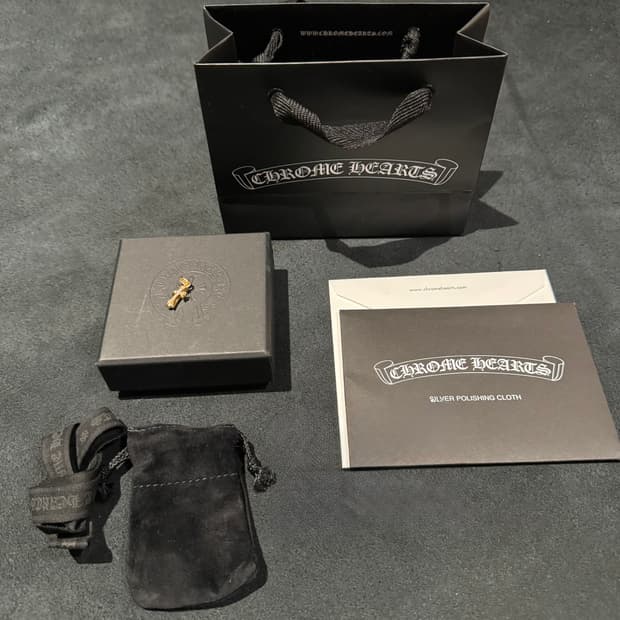 크롬하츠 22k 베이펫 파베다이아 펜던트