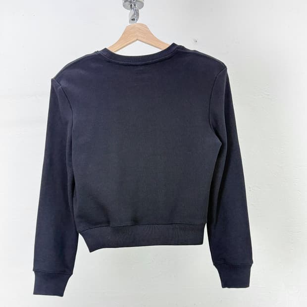 드리스반노튼 숄더패치 블랙 스웨트 셔츠