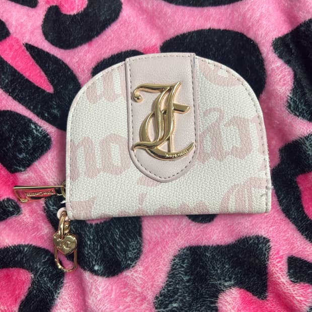 쥬시꾸뛰르 지갑 