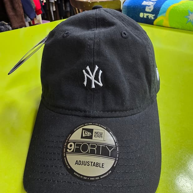 뉴에라 양키스 블랙 볼캡 (1422)