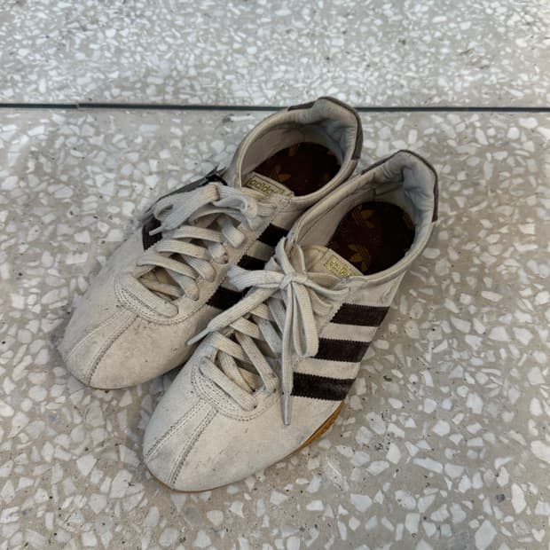 -Adidas Tokyo sneakers