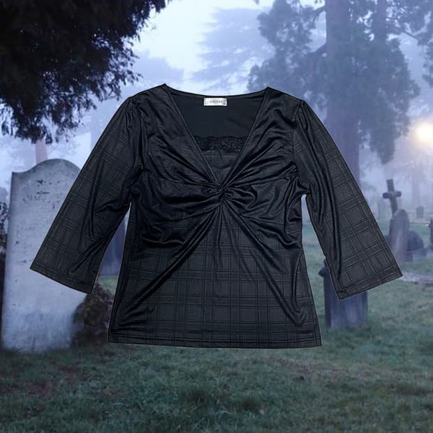 레이어드 블랙 긴팔 티셔츠