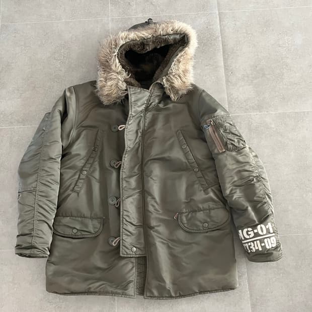 히스테릭글래머 N3B 점퍼