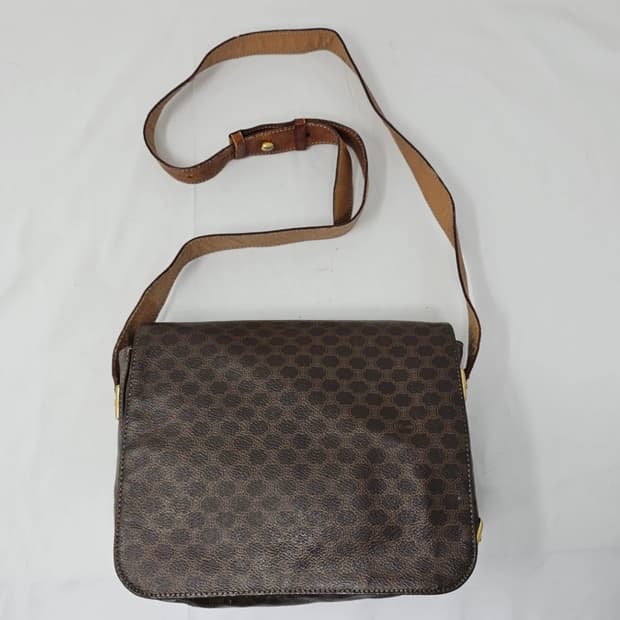 셀린느 마카담 숄더백 크로스백