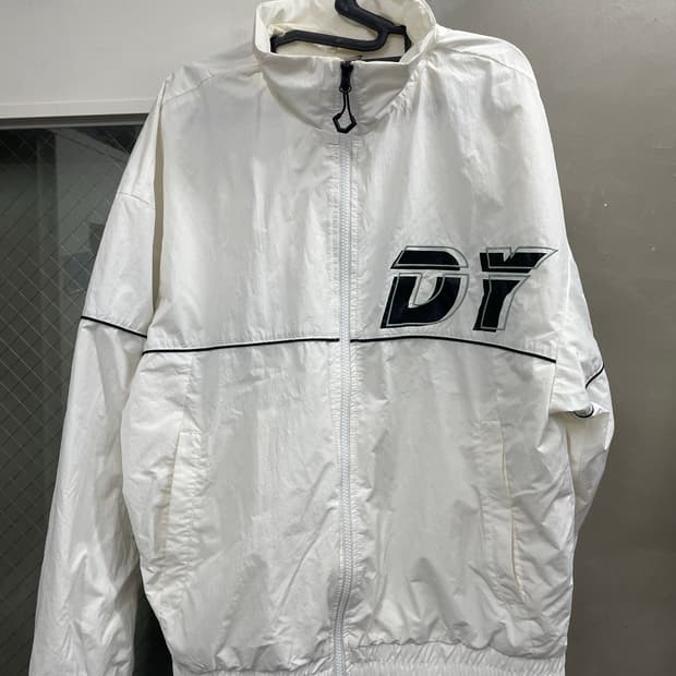 다이나핏 바람막이 점퍼