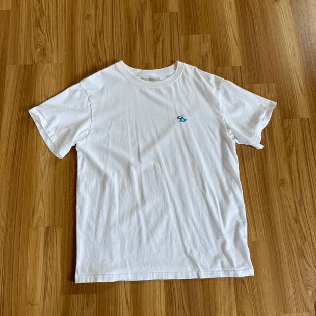 산산기어 23ss 반팔 1사이즈