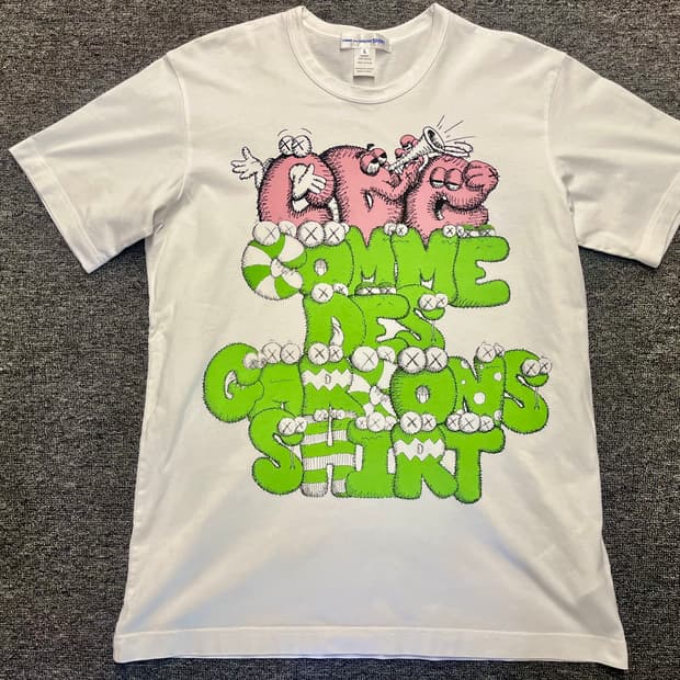 [100] 꼼데가르송 셔츠 KAWS 콜라보 티셔츠 XL 