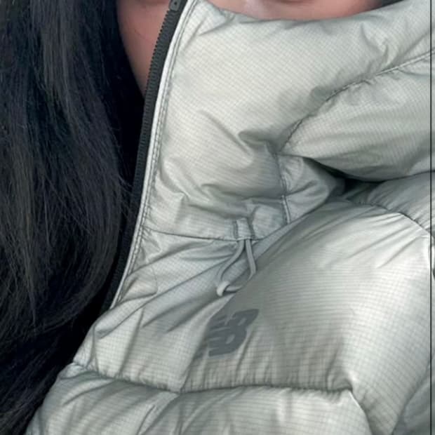 뉴발란스 경량 패딩 (M사이즈)