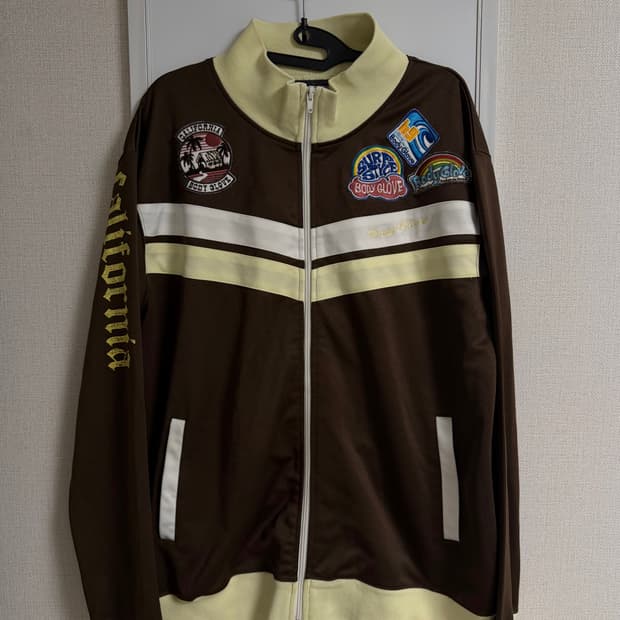 bodyglove vintage lettering zipup 