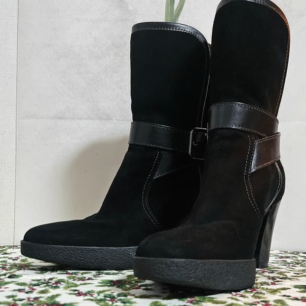 TOD'S 빈티지 토즈 스웨이드 블랙 앵클부츠(프랑스 파리 백화점 구매)