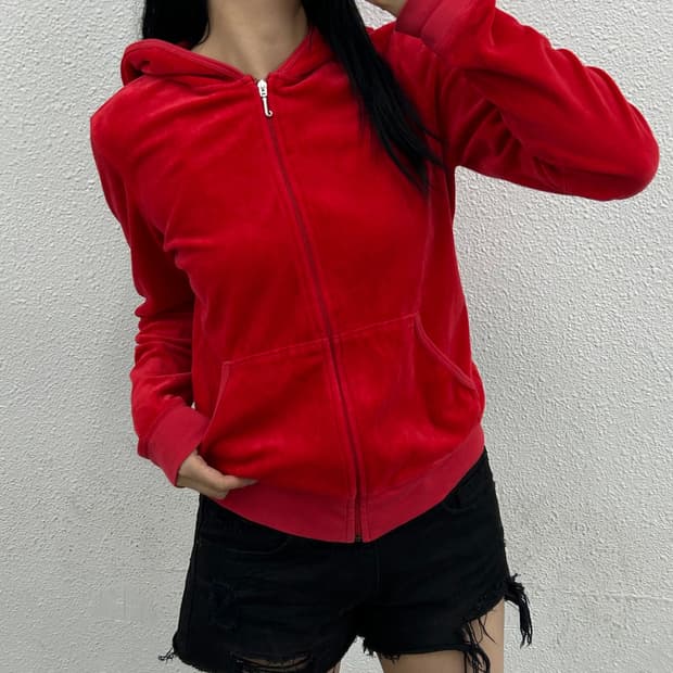 쥬시꾸뛰르 벨벳 레드 후드집업 XL