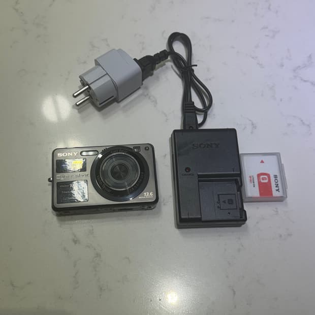 소니 사이버샷 dsc-w300