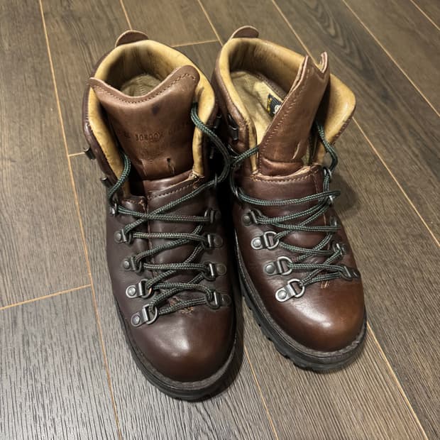 대너 마운틴 라이트 7ee