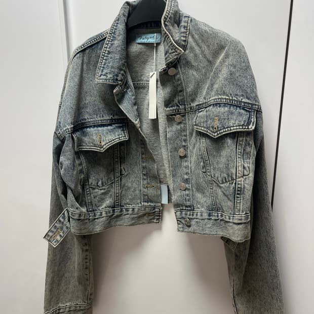 (새상품)크롭 청자켓