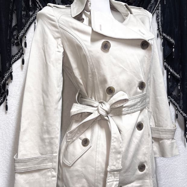 핑키앤다이안 로맨틱갸루 로걀 라떼 모카베이지 견장 트렌치코트 자켓 핀터