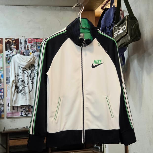 나이키 00S 그린 네이비 배색 져지