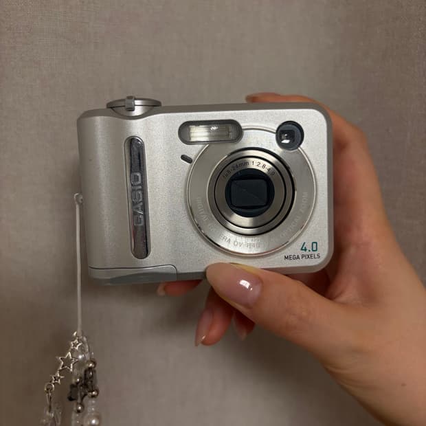 Casio QV-R40 카시오 디지털카메라 빈티지디카 디카