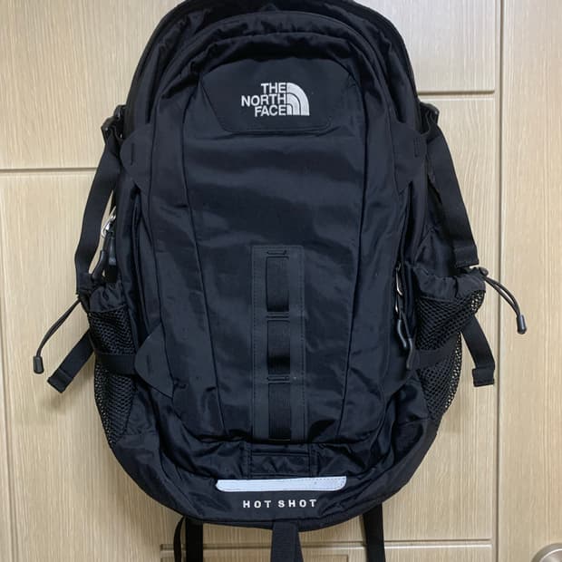 노스페이스 핫샷 백팩 블랙