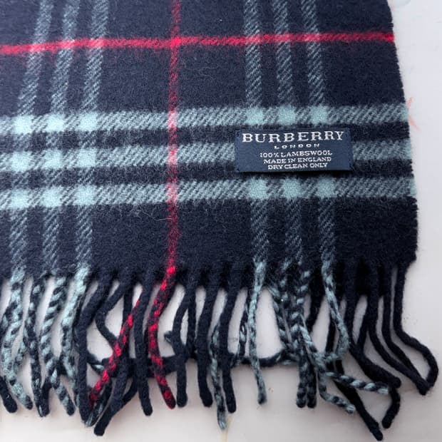 정품)버버리 머플러