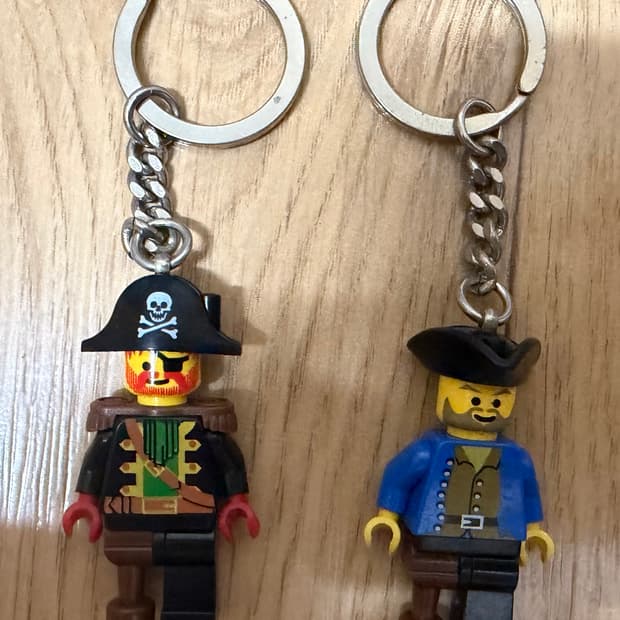 레고 고전 후크선장 키링 팝니다