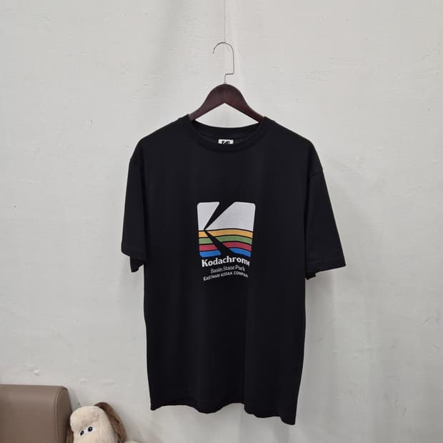 코닥 트립 레인보우 빅로고 반팔티 100