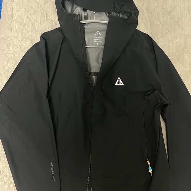 나이키 ACG 스톰핏 바람막이