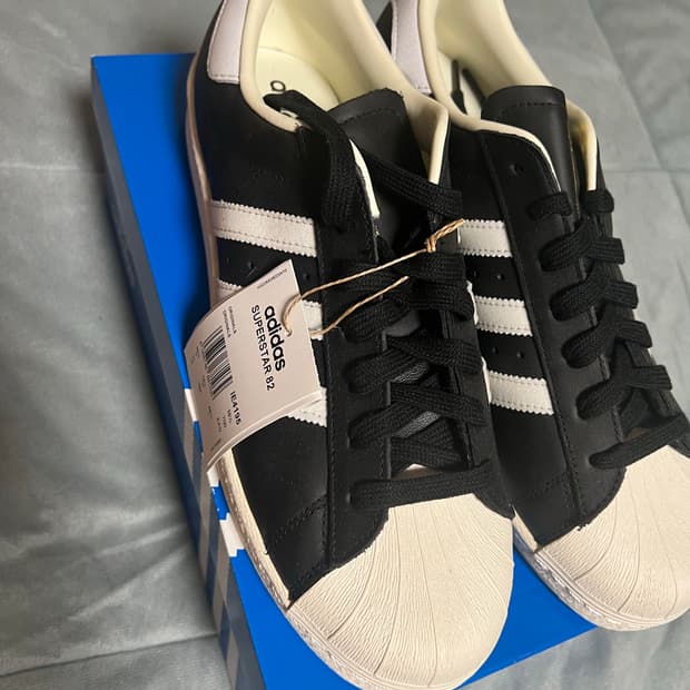 아디다스 슈퍼스타 IE4195 