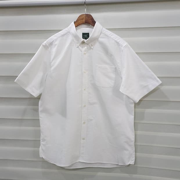 헨리코튼 화이트 반팔셔츠- L