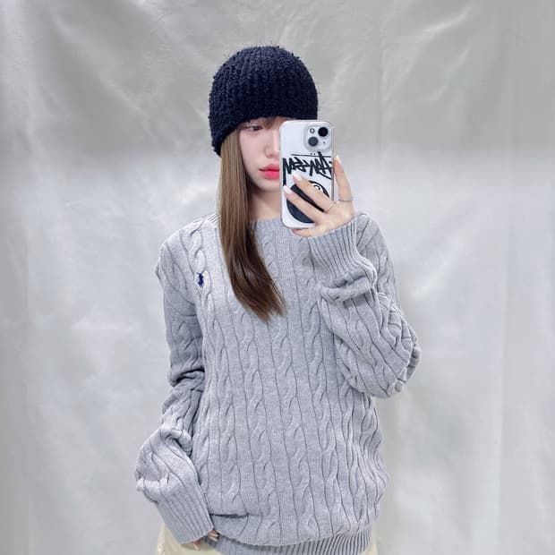 폴로 랄프로렌 그레이 포니 꽈배기 니트 