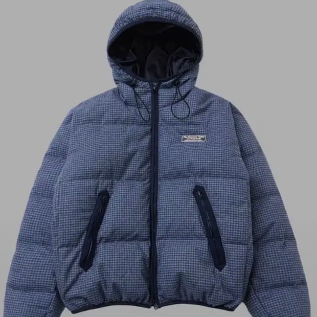 더뮤지엄비지터 체크 메탈 로고 패딩 puffer jacket L