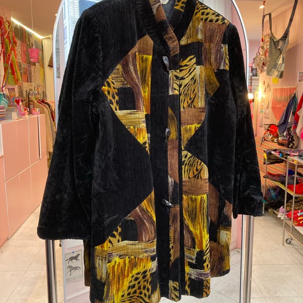 빈티지 패턴 벨벳 자켓