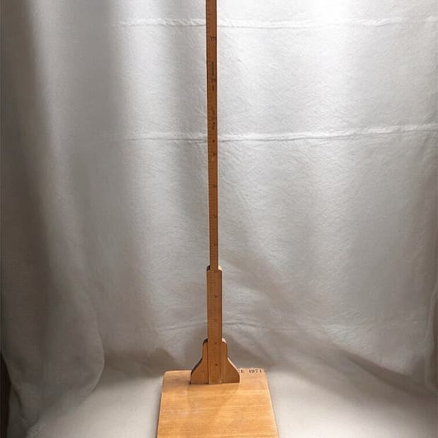 1976년 빈티지 키측정기