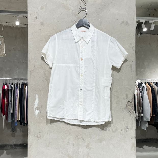 캐피탈 화이트 카트만두 패치워크 린넨 하프 셔츠